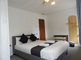 All Seasons Gatwick Guest House