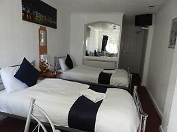 All Seasons Gatwick Guest House