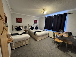 All Seasons Gatwick Guest House