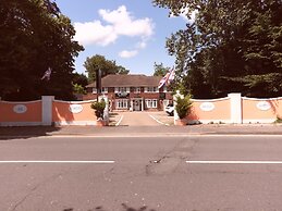 All Seasons Gatwick Guest House