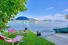 Red House Terrace Private Beach