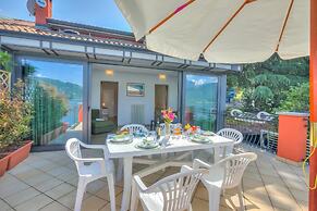 Red House Terrace Private Beach