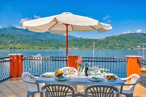 Red House Terrace Private Beach