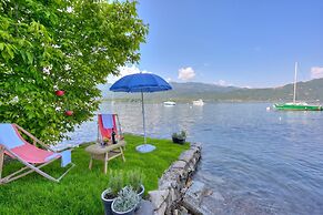 Red House Terrace Private Beach