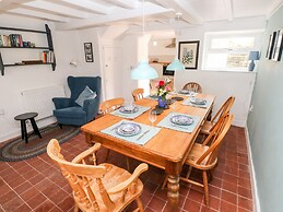 10 Westgate Hill