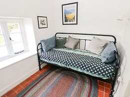 10 Westgate Hill
