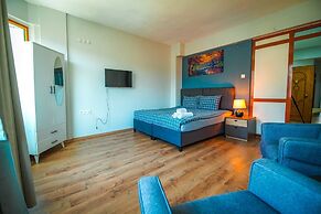 Yaghane Apartments