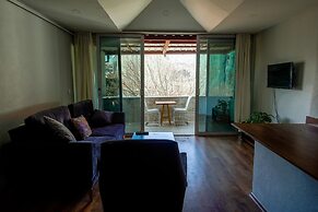 Yaghane Apartments