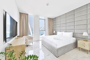 Contemporary 2 BR in Bluewaters Island