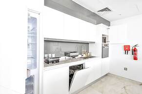 Contemporary 2 BR in Bluewaters Island