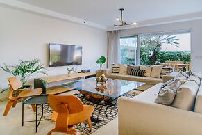 Marina Apartment by Olala Homes