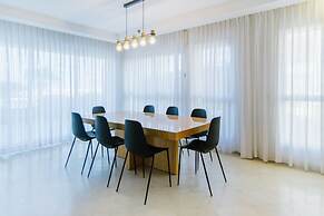 Marina Apartment by Olala Homes
