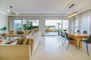Marina Apartment by Olala Homes