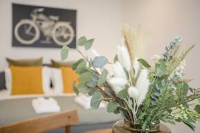 NAX Apartment C by Liiiving