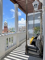 Le Bonheur Hotel