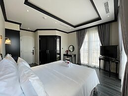 Le Bonheur Hotel