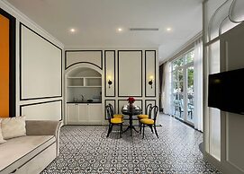 Le Bonheur Hotel