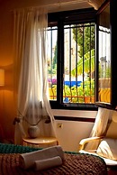 Carmen Art Hotel