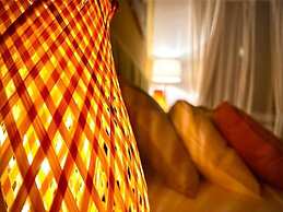 Carmen Art Hotel