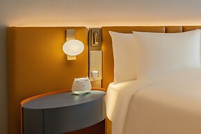 EVEN Hotel Shanghai Expo by IHG