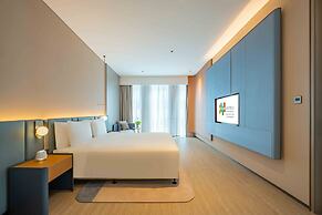 EVEN Hotel Shanghai Expo by IHG