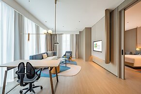 EVEN Hotel Shanghai Expo by IHG