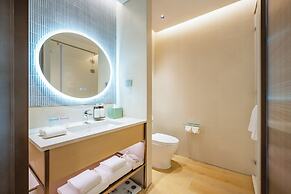 EVEN Hotel Shanghai Expo by IHG