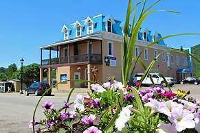 Le Voyageur Inn