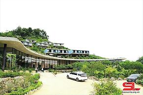 Vigolando Van Ho Resort