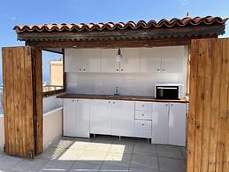 Private House With Pool and Sea View in Antalya