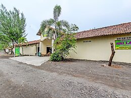 Hotel O Sari Laut