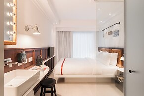Ruby Stella Hotel London by IHG