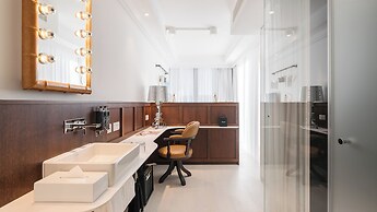 Ruby Stella Hotel London by IHG
