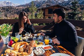 Le Chalet by Amirsoy