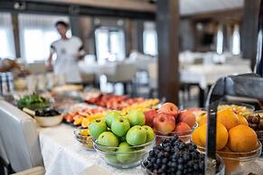 Le Chalet by Amirsoy