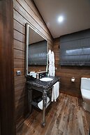 Le Chalet by Amirsoy