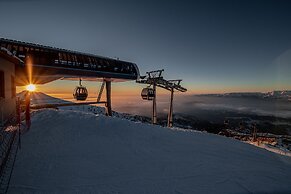 Le Chalet by Amirsoy