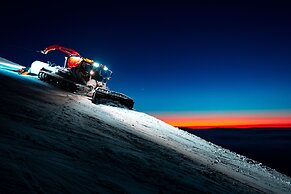 Le Chalet by Amirsoy