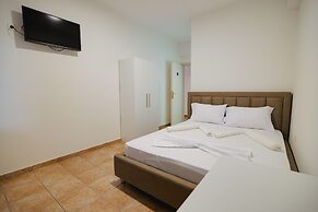 Hotel Mema