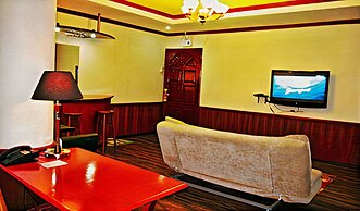 Cebu Dulcinea Hotel