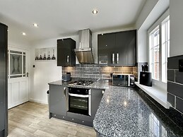 Curzon House 2