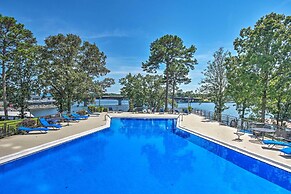 Hot Springs Retreat: Lake Views w/ Boat Slip