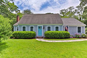 2 Bicycles Provided! Cape Cod Cottage w/ Deck