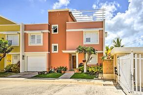 Fajardo Townhouse w/ Private Pool & Ocean View