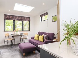 Yew Tree Cabin