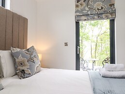 Yew Tree Cabin