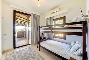 Luxury Home w/ Views & Infinity Pool: Near Beach!