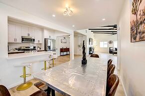Private Pool & Spa: Stylish Palm Springs Home!
