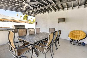 Private Pool & Spa: Stylish Palm Springs Home!