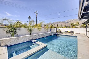 Private Pool & Spa: Stylish Palm Springs Home!